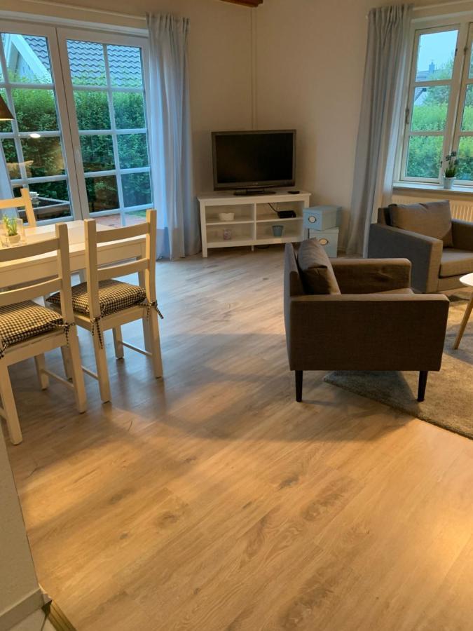 Ferienhaus Suedwest Bosau 外观 照片